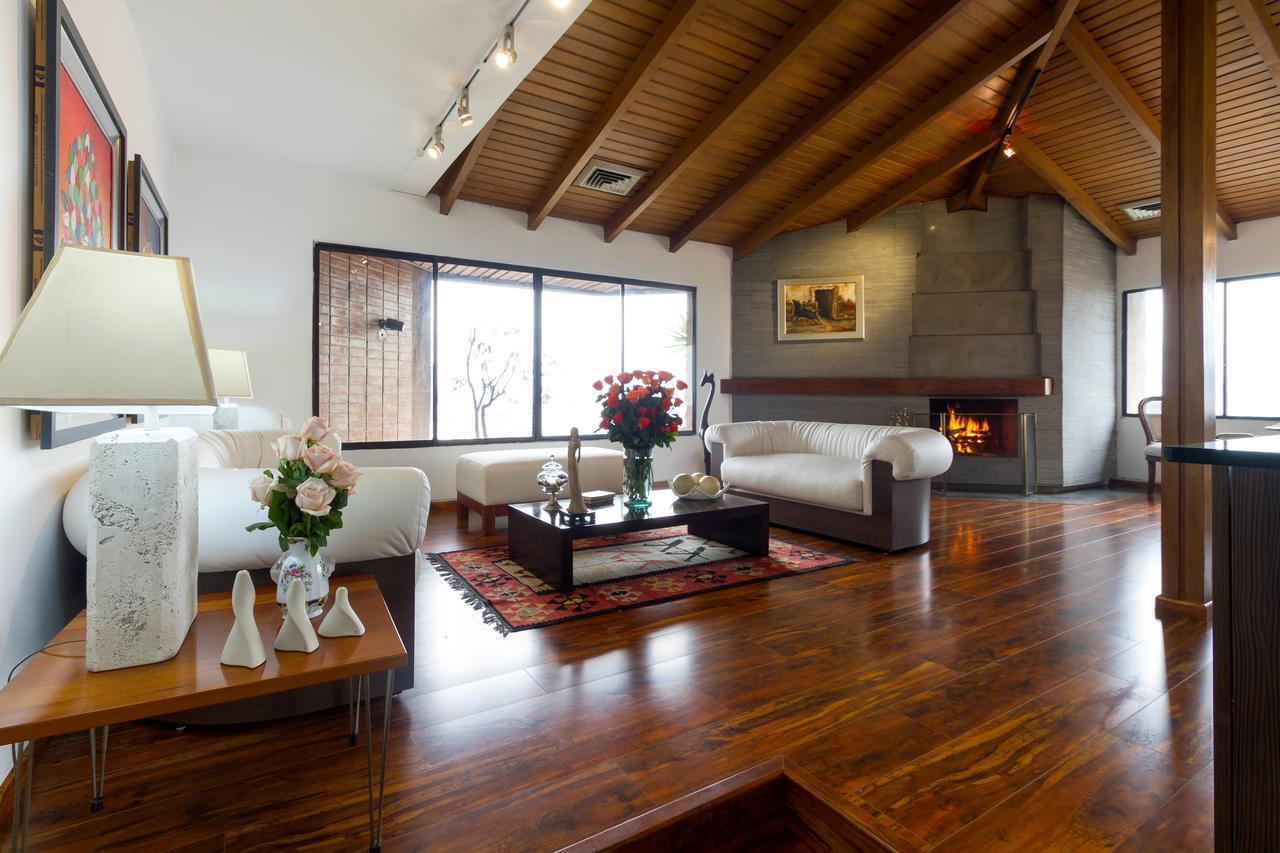 The Penthouse Lodge Quito Bagian luar foto