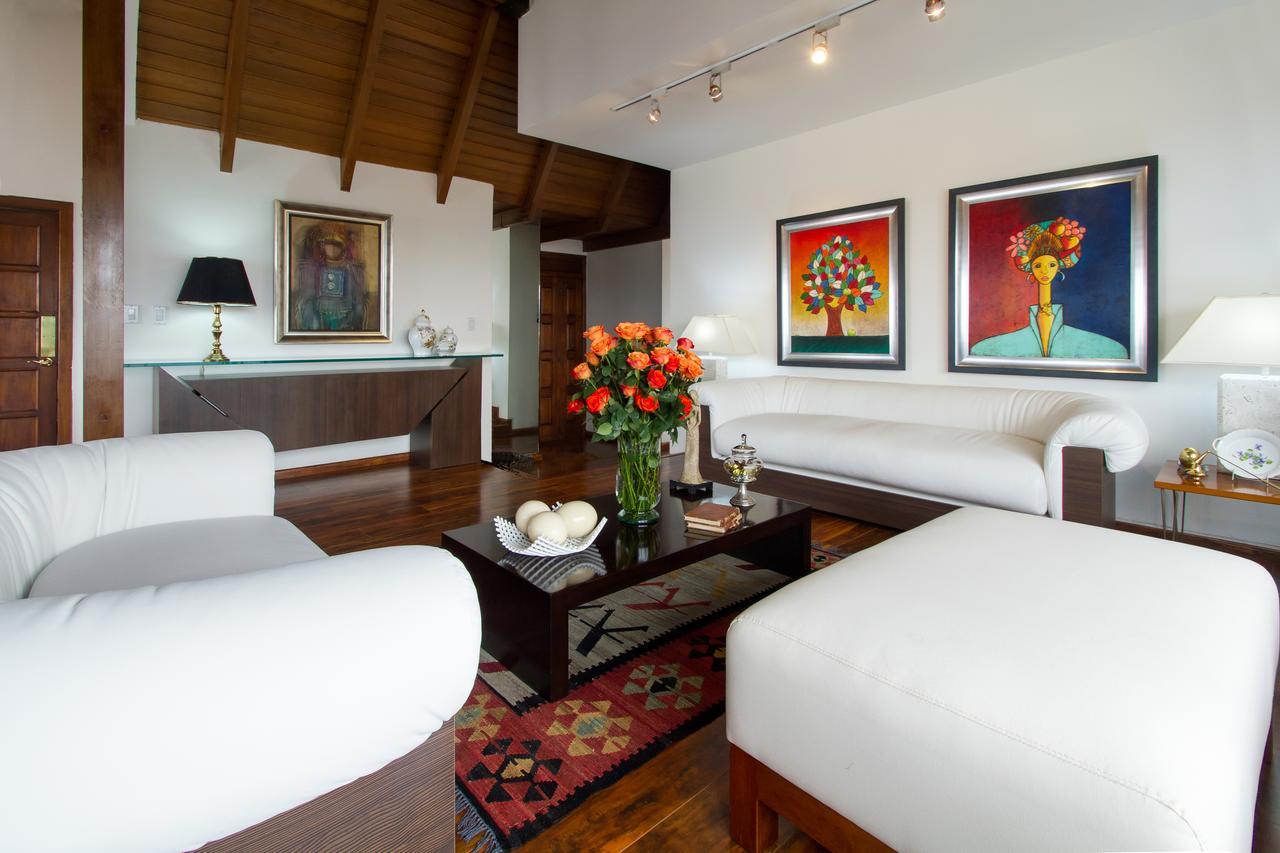 The Penthouse Lodge Quito Bagian luar foto